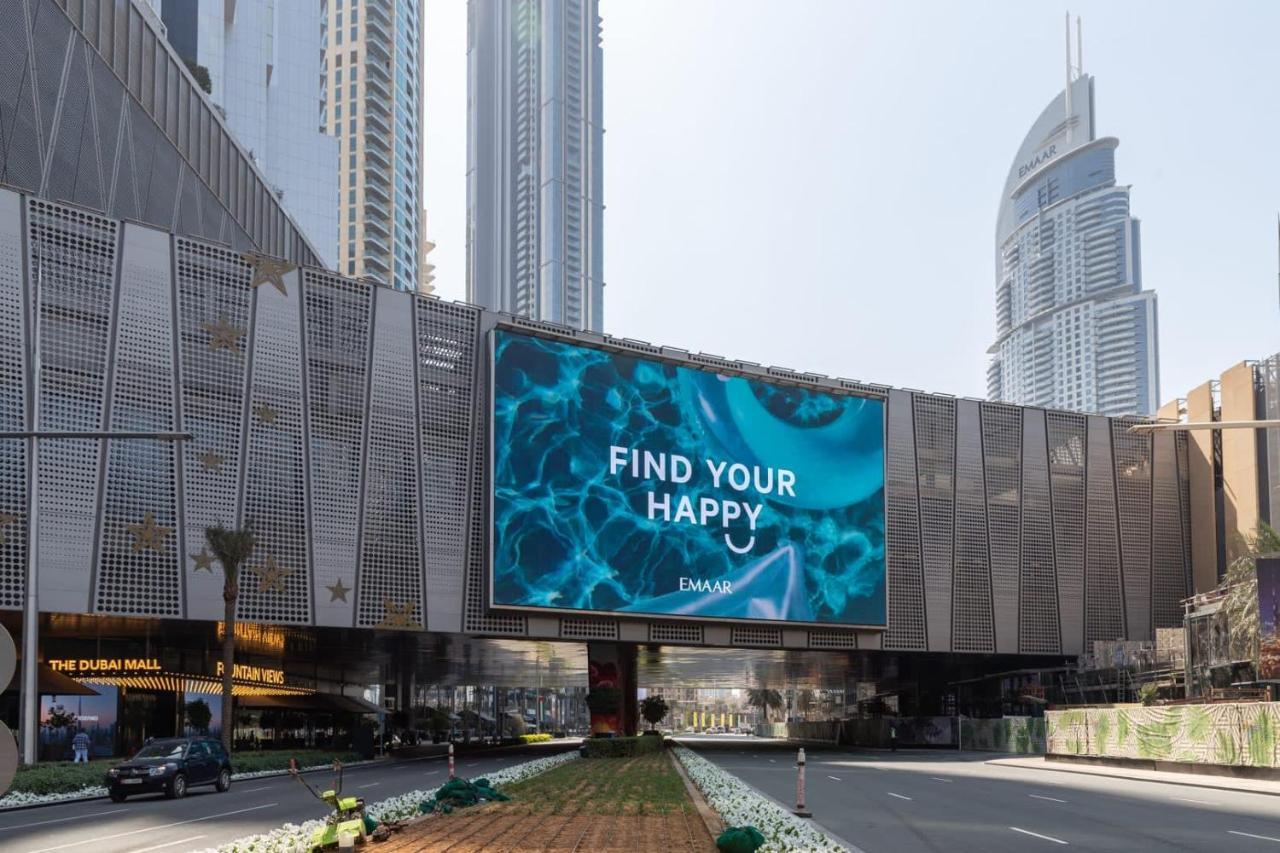 Frank Porter - Mon Reve Dubai Exteriör bild